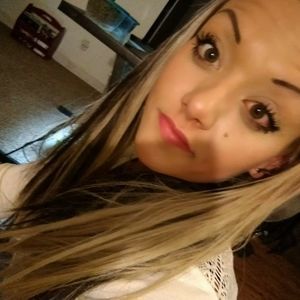 Meet your Posher, Manda